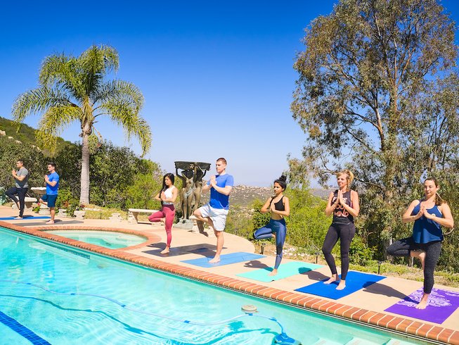 socal yoga retreat California usa digital detox