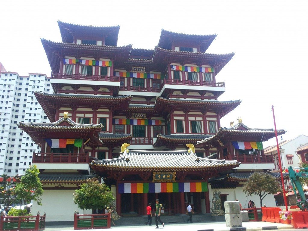 The Buddha Tooth Relic Temple in China Town
