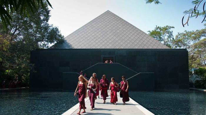 osho meditation resort pune 2