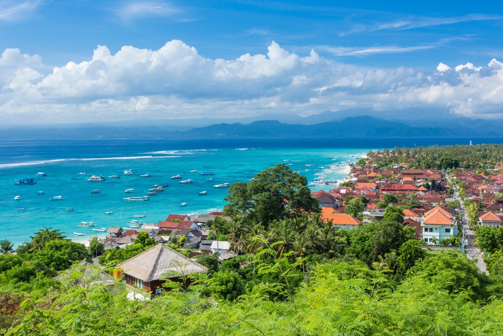 Nusa Lemongan has the best beaches on this Bali itinerary