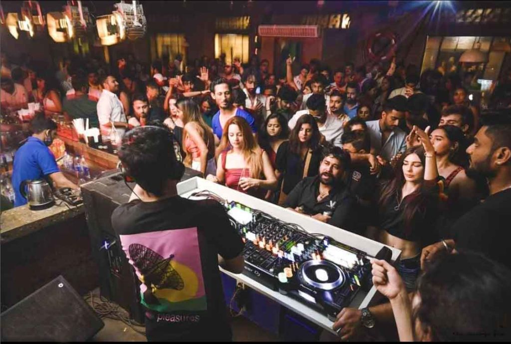 soro pub goa