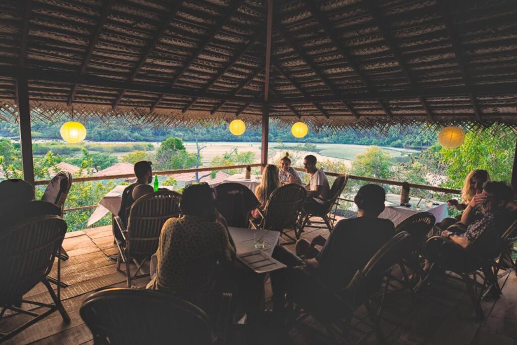 the bay agonda tree top restaurant