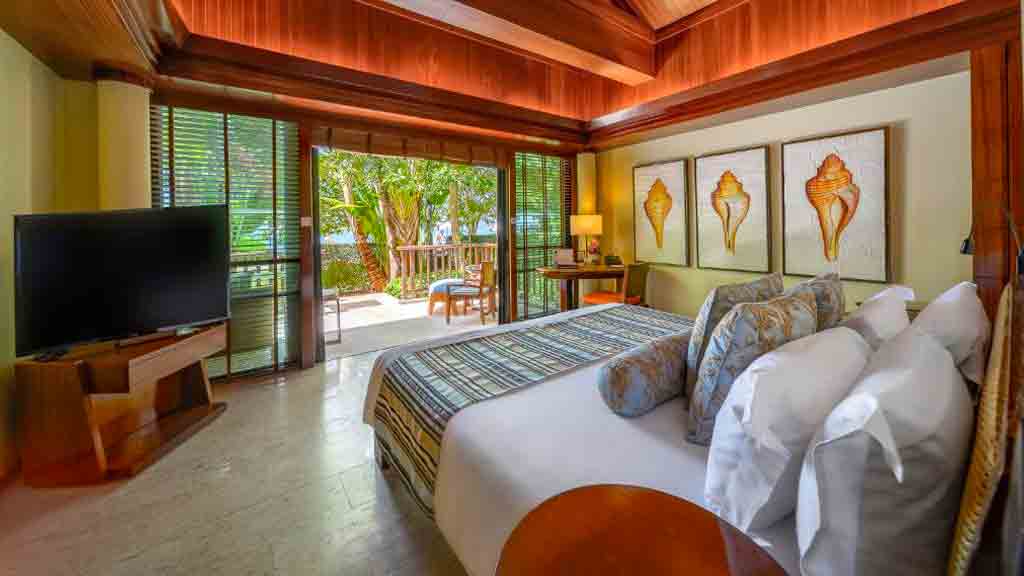 luxury rooms at the centara grand beach resort in krabi