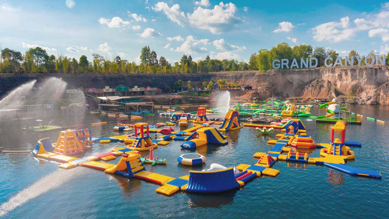 grand canyon waterpark chiang mai