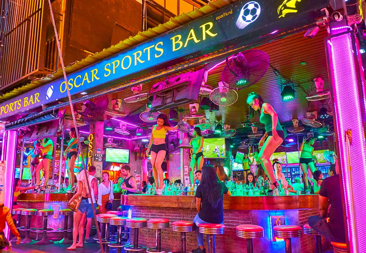 bangla road go go bar phuket